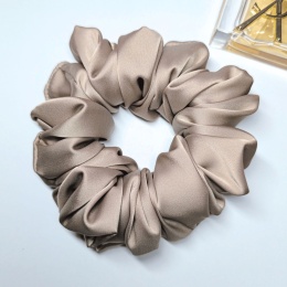 Beżowa maxi scrunchies Lisa