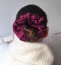 Bordowa scrunchies Alice